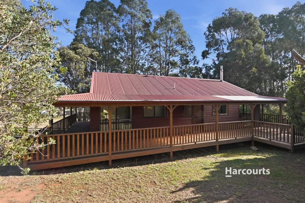 8 Reeves Rd, Lower Barrington, TAS 7306