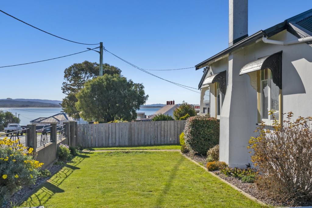 2/6 Arnol St, Swansea, TAS 7190