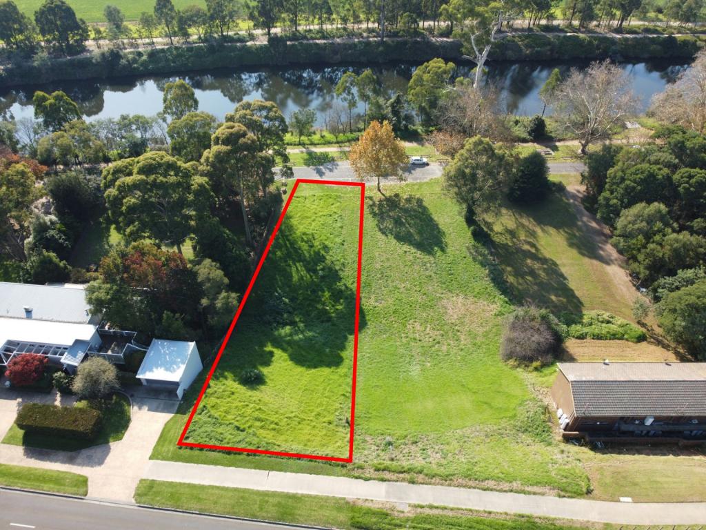 68 Riverine St, Bairnsdale, VIC 3875