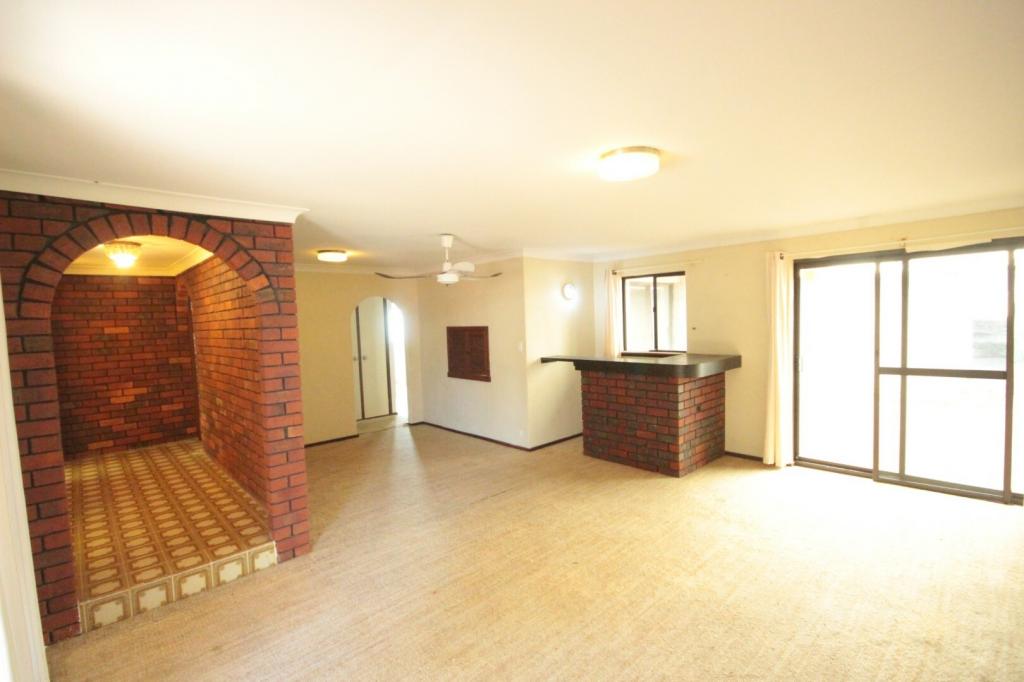 549 Beach Rd, Duncraig, WA 6023