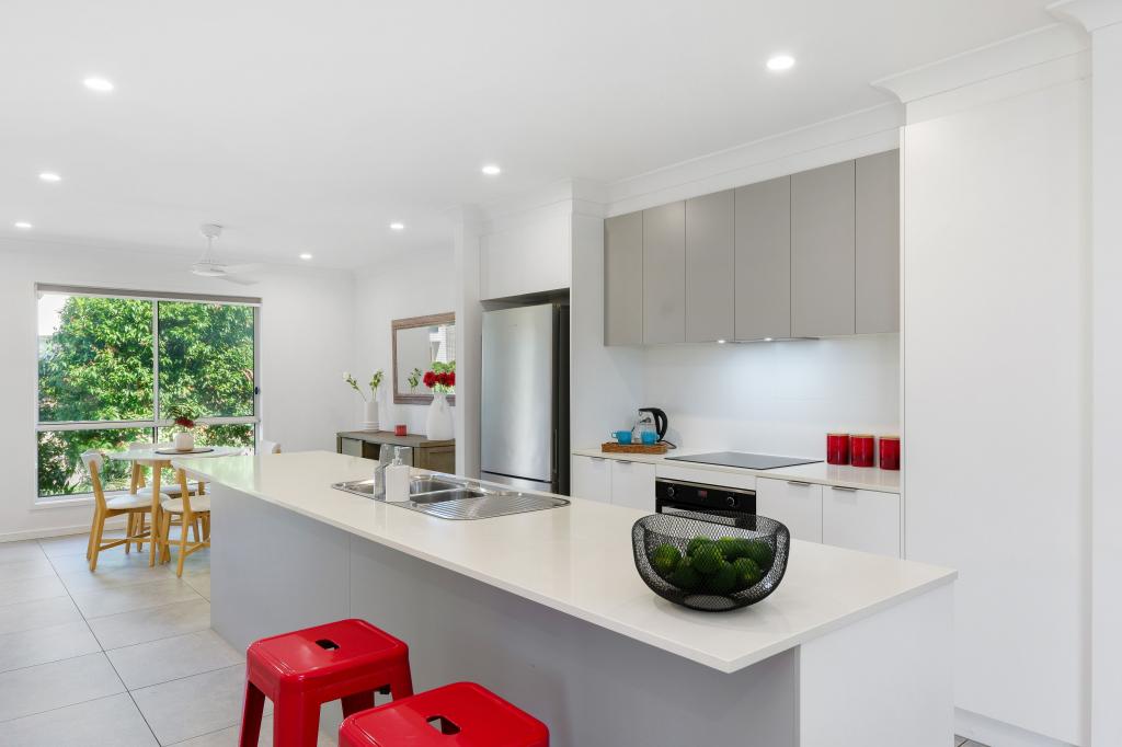 1/52 Village Bvd, Pimpama, QLD 4209