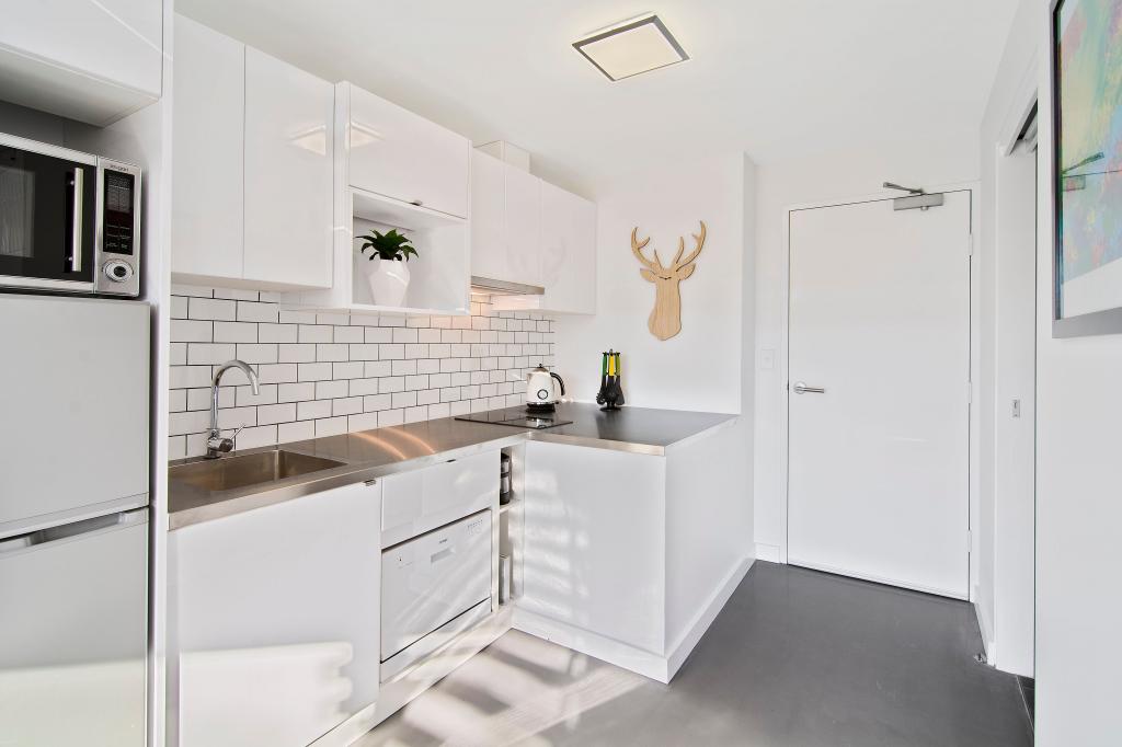 2/145 Railway Pde, Erskineville, NSW 2043