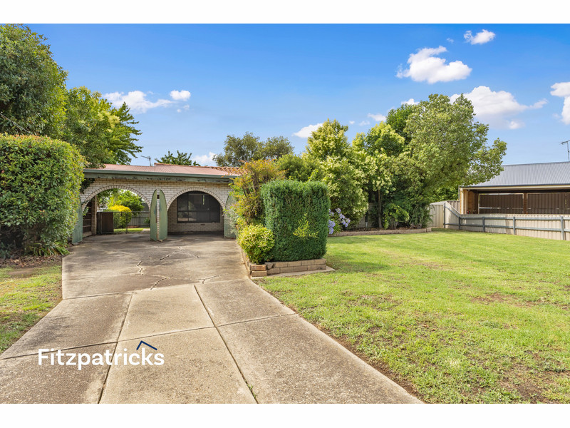 26 Walana Cres, Kooringal, NSW 2650