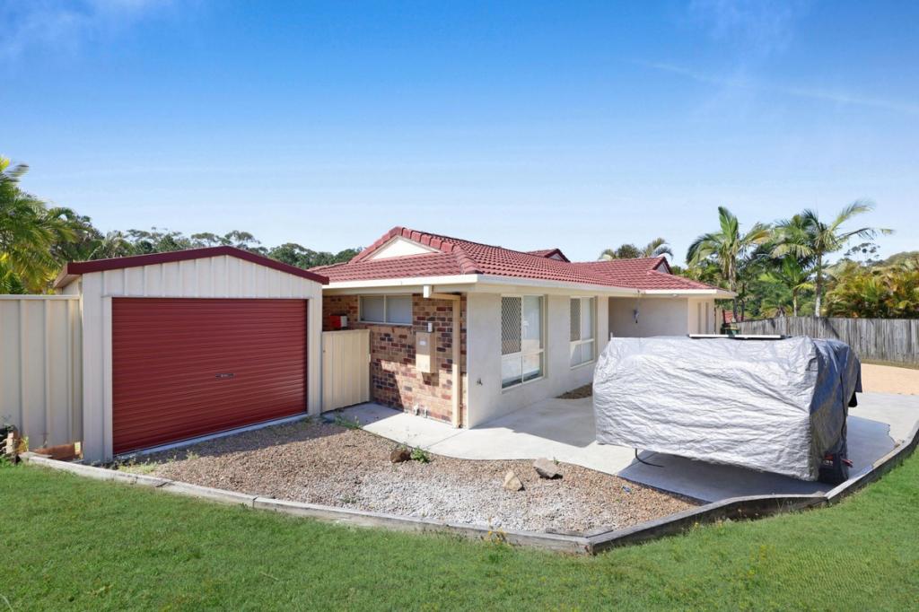 4 Galapagos Way, Pacific Pines, QLD 4211