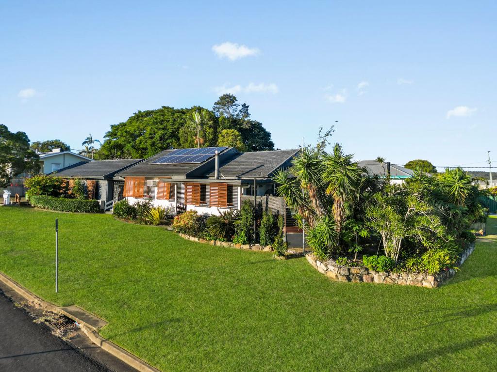 24 Lauriston St, Eastern Heights, QLD 4305