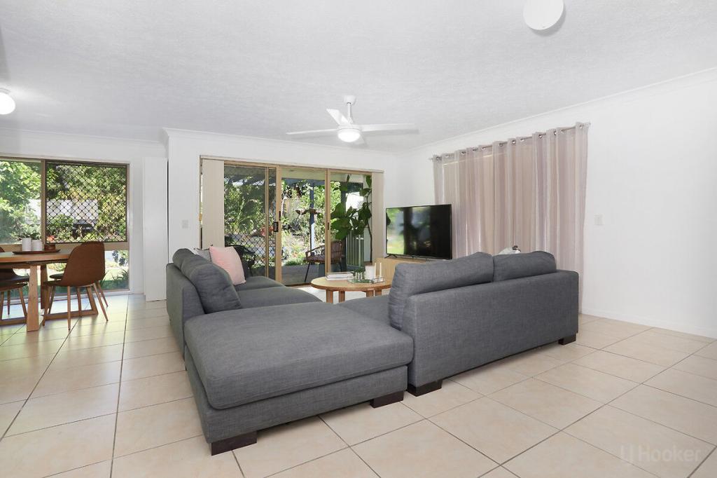 2/469 Pine Ridge Rd, Runaway Bay, QLD 4216