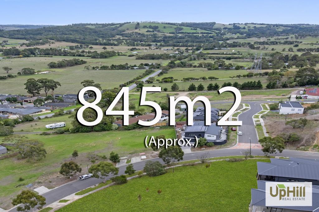 18 SOLID DR, PAKENHAM, VIC 3810