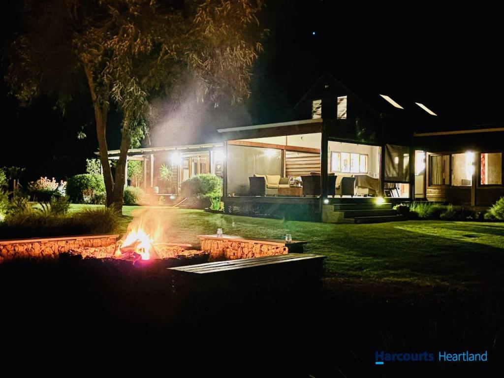 76 Greenwood Rd, Nannup, WA 6275