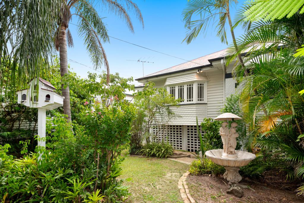 436 Cavendish Rd, Coorparoo, QLD 4151