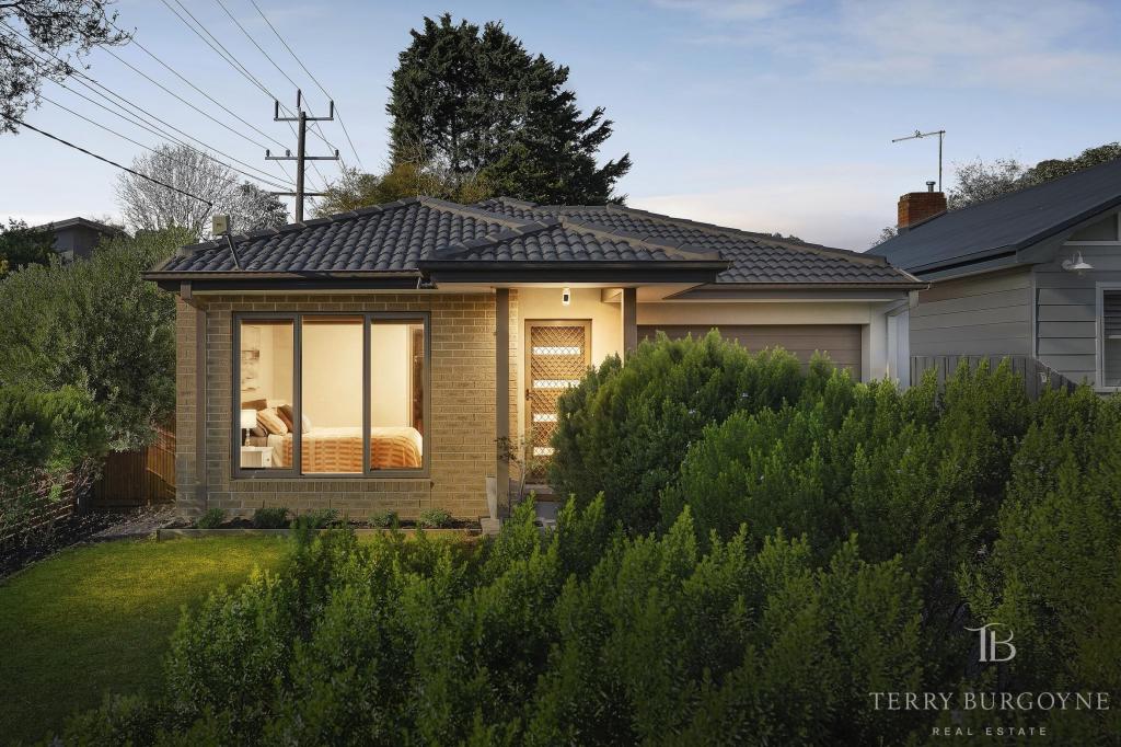 85 FIFTH AVE, ROSEBUD, VIC 3939