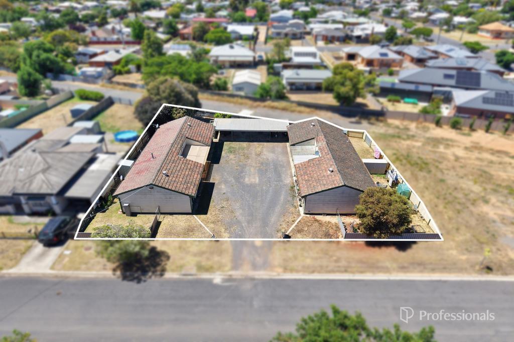 2-4 HARRISON ST, MARYBOROUGH, VIC 3465