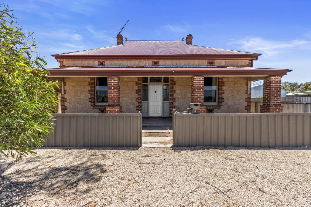 4 South St, Port Wakefield, SA 5550