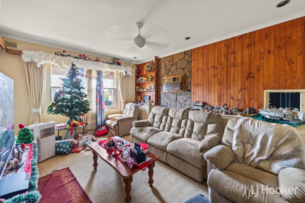 52 St Leonard Cres, Elizabeth Downs, SA 5113