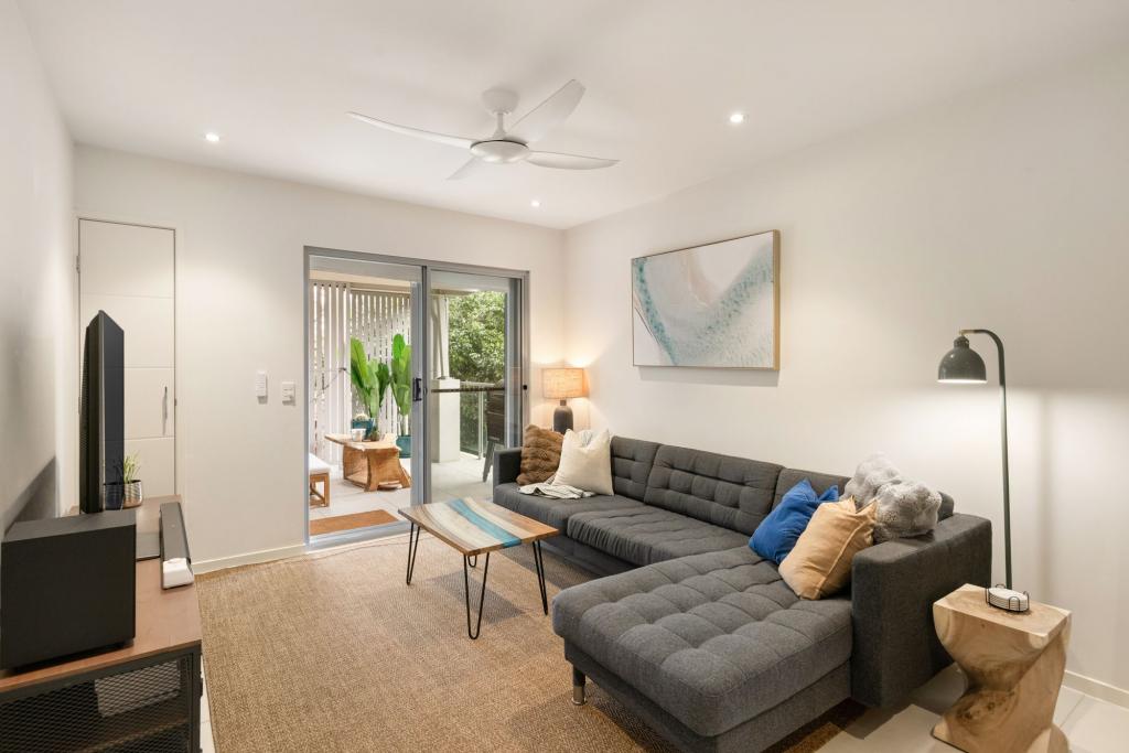 8/2 Little Bennett St, Norman Park, QLD 4170