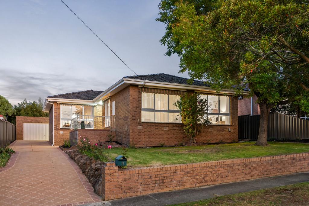 11 Rees St, Burwood, VIC 3125