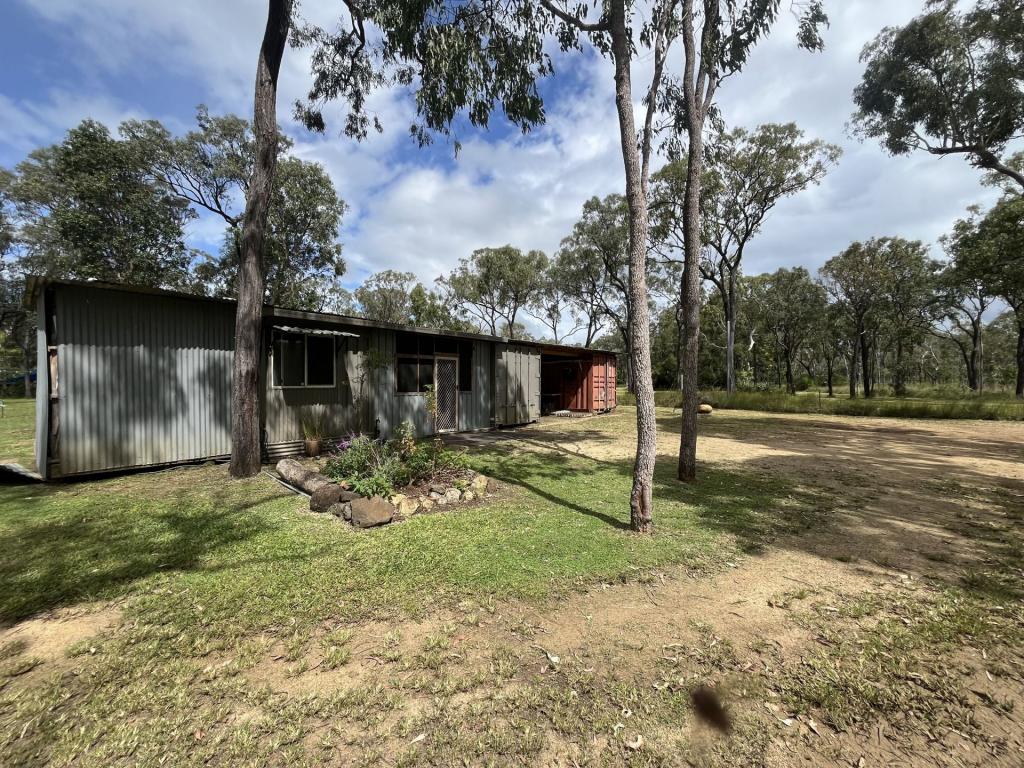 24 Dalrymple Dr, Millstream, QLD 4888