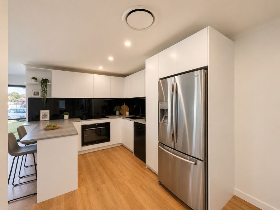 1/2 Echidna Ct, Coombabah, QLD 4216