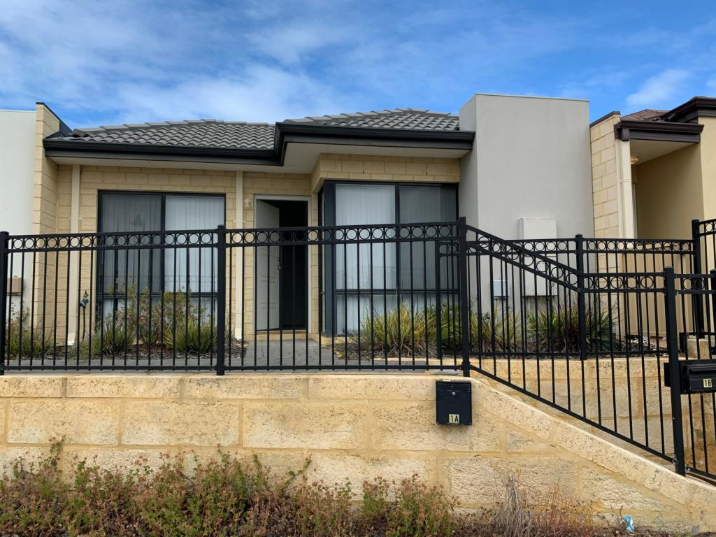 1b Glenkeen St, Butler, WA 6036