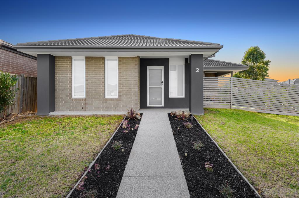 2 Stanmore Cres, Wyndham Vale, VIC 3024