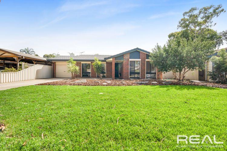 23 Lennox Dr, Paralowie, SA 5108