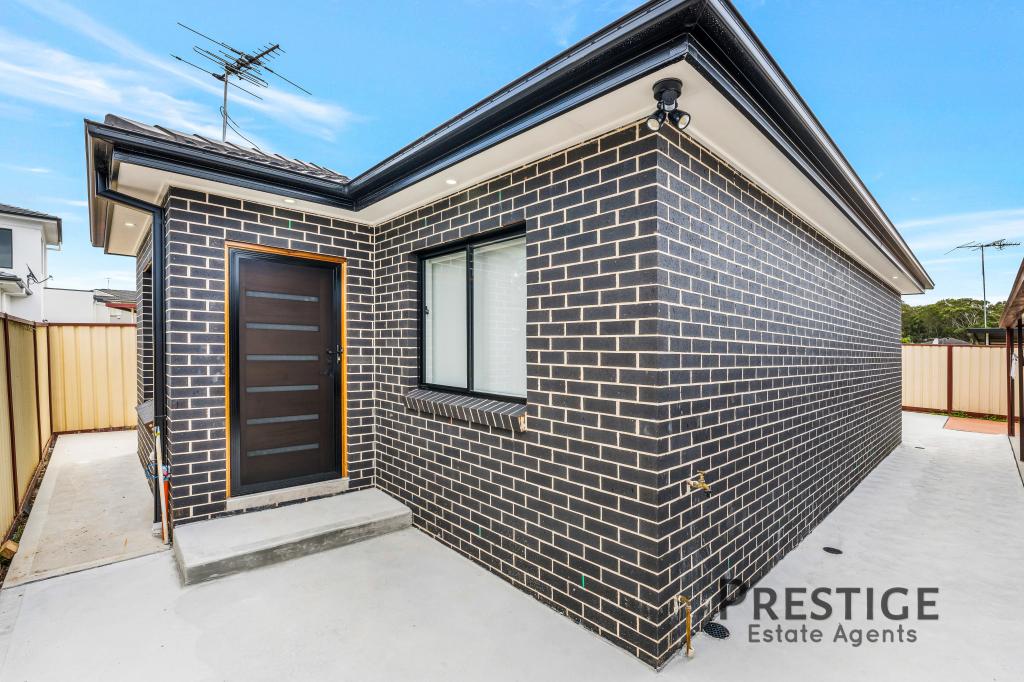 14a Newbolt St, Wetherill Park, NSW 2164