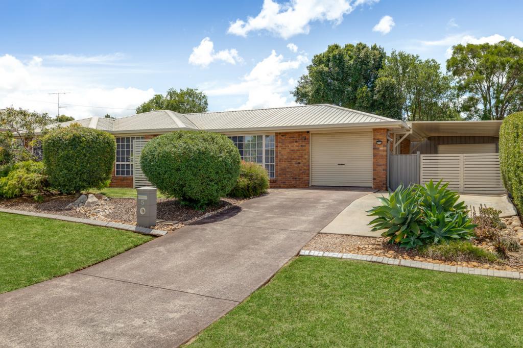 5 Prowse St, Rockville, QLD 4350