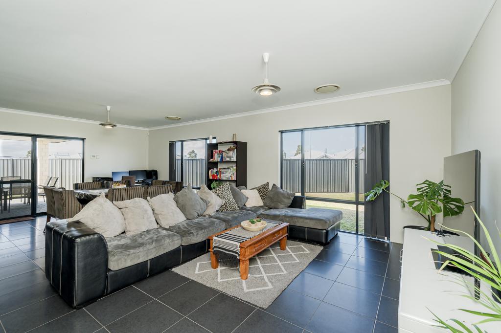 13 Haviland Mews, Banksia Grove, WA 6031