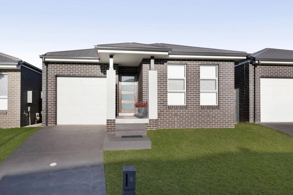 16 Cockatoo St, Gregory Hills, NSW 2557