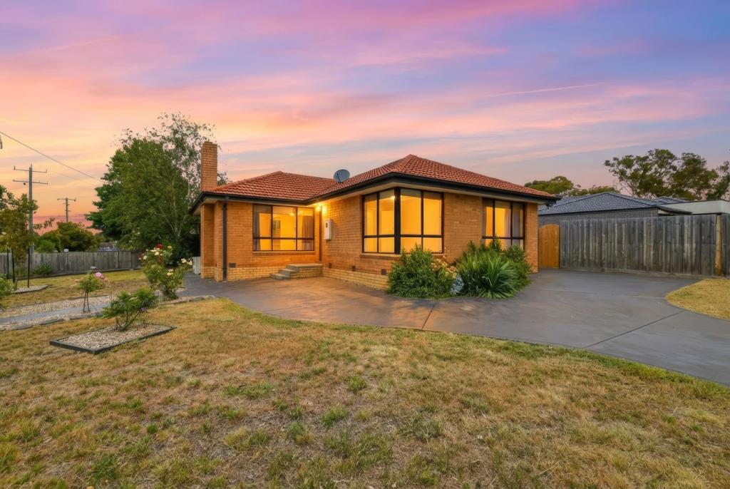 99 Mckell Ave, Sunbury, VIC 3429
