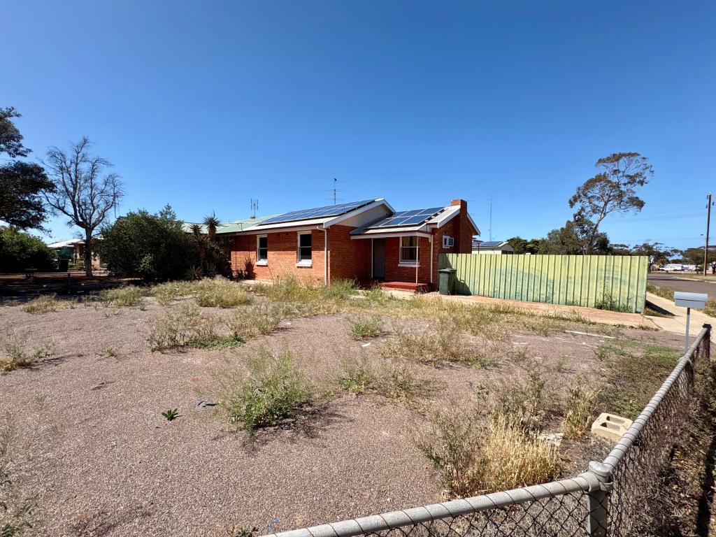 43 Baldwinson St, Whyalla Norrie, SA 5608