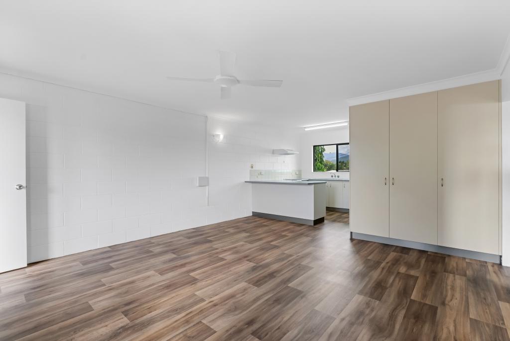 9/15-17 Earl St, Westcourt, QLD 4870