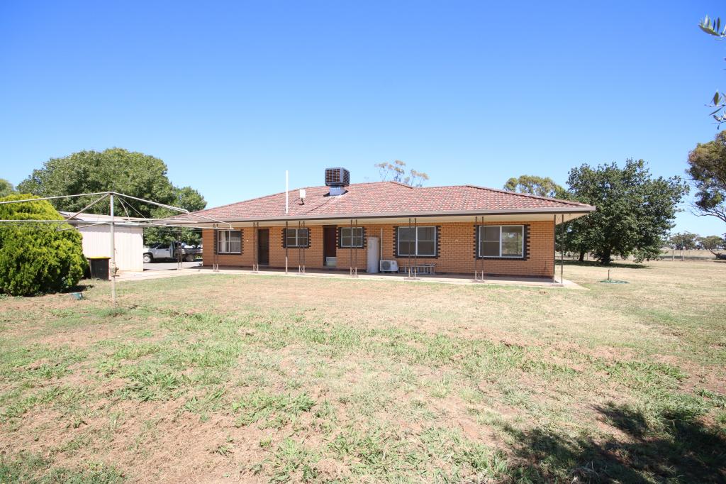 555 Kyabram-Cooma Rd, Kyabram South, VIC 3620