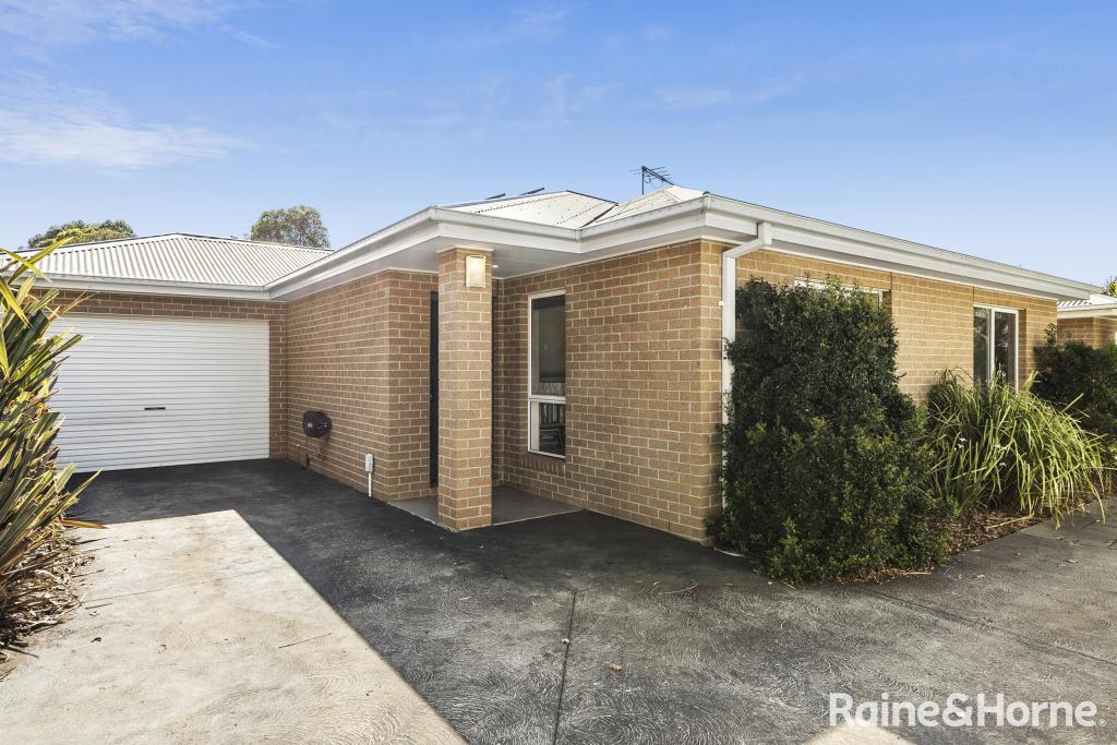 2/27 Mahoneys Rd, Riddells Creek, VIC 3431