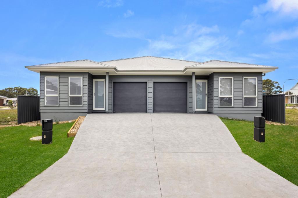 17 Myrtle Dr, Badagarang, NSW 2540