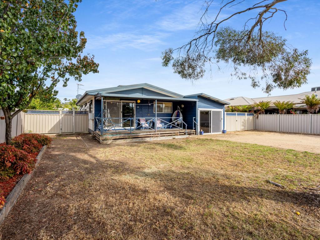 22 Linthorpe Dr, Yarrawonga, VIC 3730