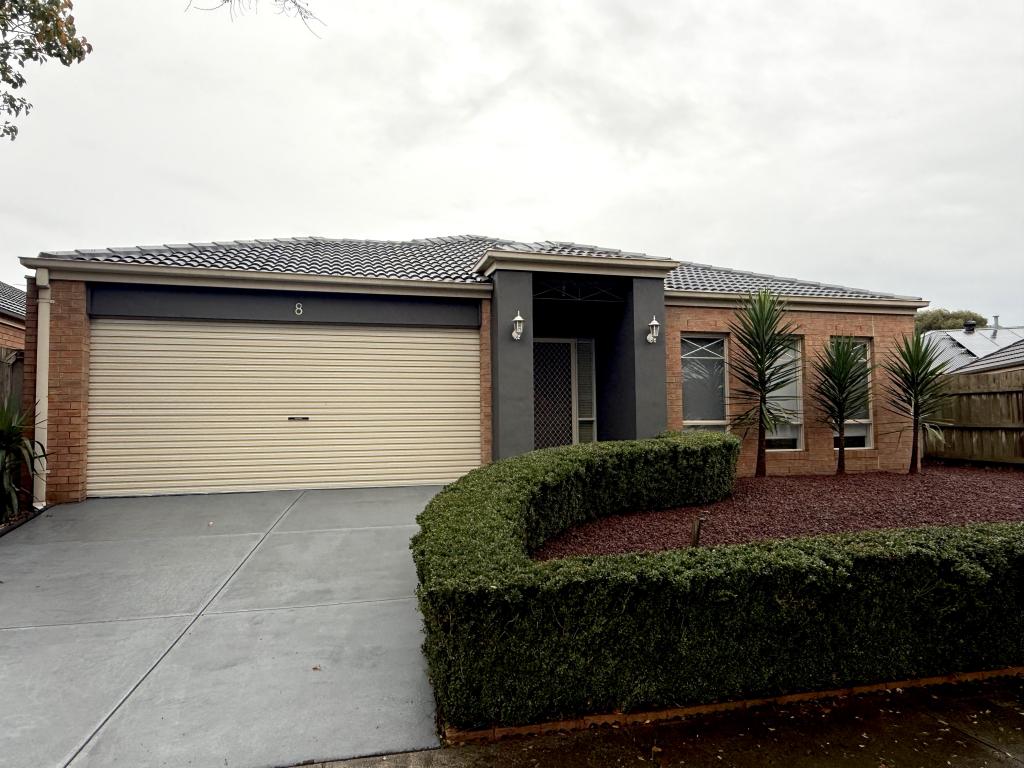 8 BUTCHER CT, NARRE WARREN SOUTH, VIC 3805