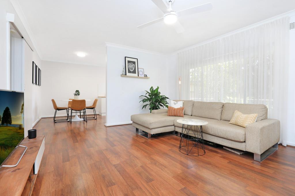 2/17 Zelang Ave, Figtree, NSW 2525