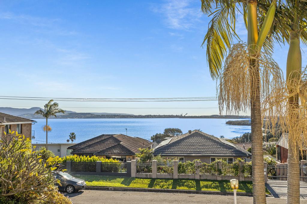 51 Porter Ave, Mount Warrigal, NSW 2528