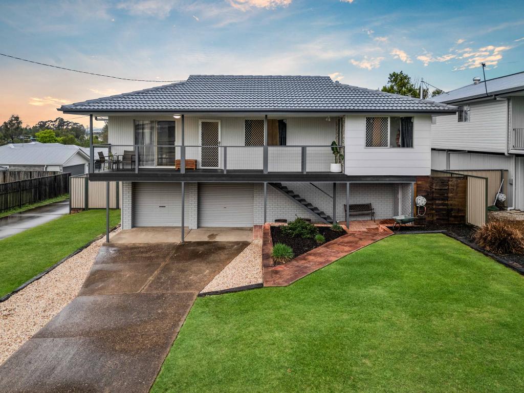 91 Reif St, Flinders View, QLD 4305