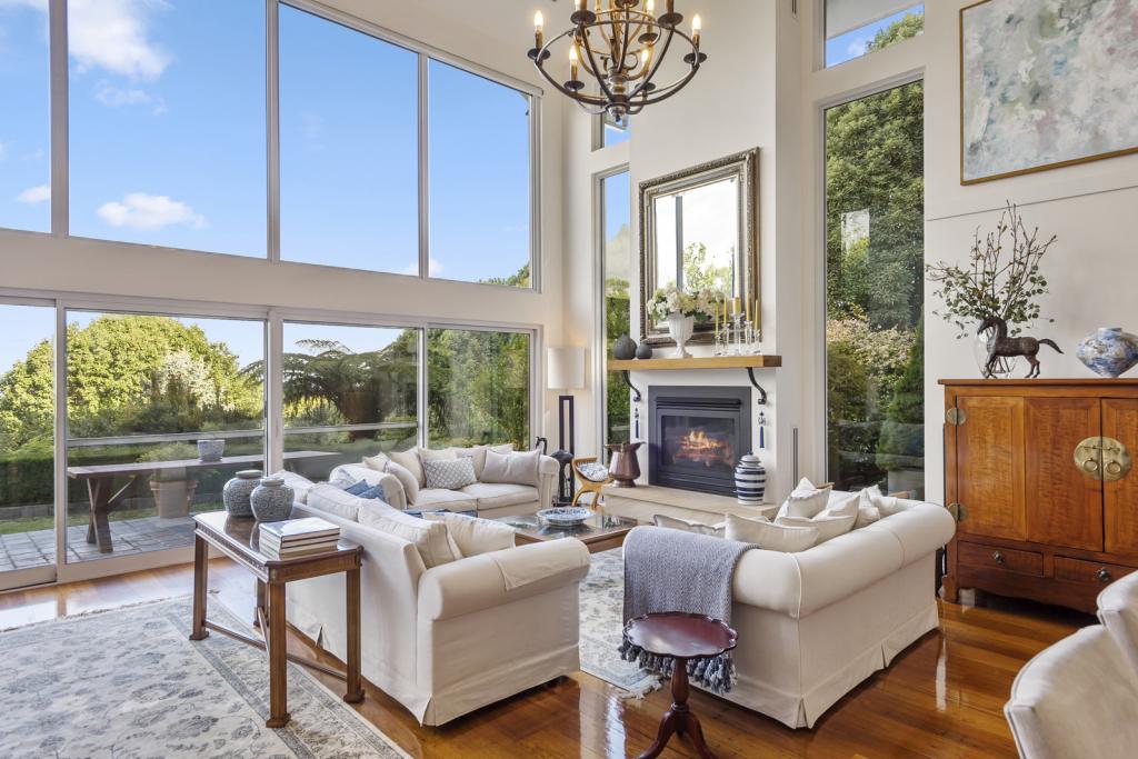 17 Wynn Ave, Mount Macedon, VIC 3441