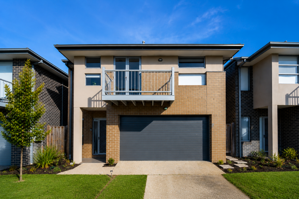3 Pyrenees Lane, South Morang, VIC 3752