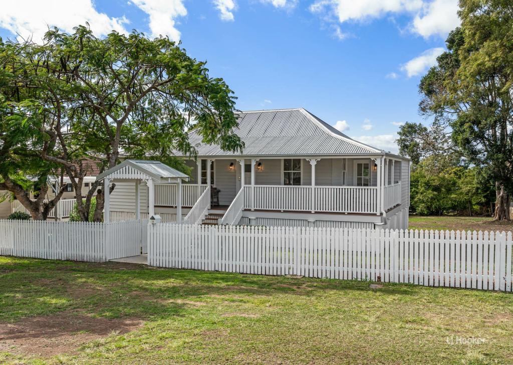 14 Alexandra St, Toogoolawah, QLD 4313