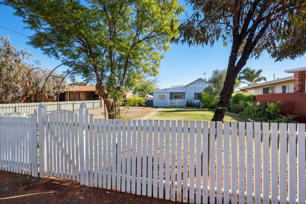 10 Campbell St, Lamington, WA 6430