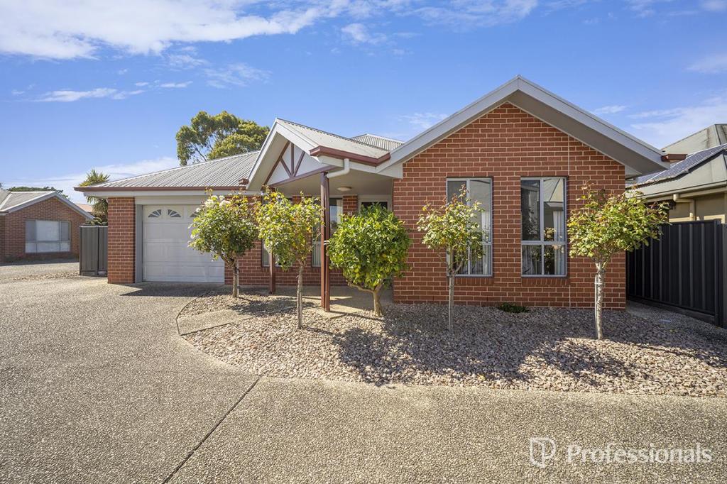 2/83 Hamilton Pl, Hamilton, VIC 3300