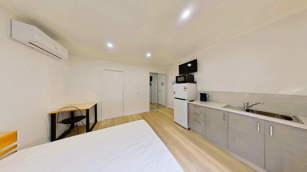 ROOM 8/66 ANZAC AVE, SEYMOUR, VIC 3660