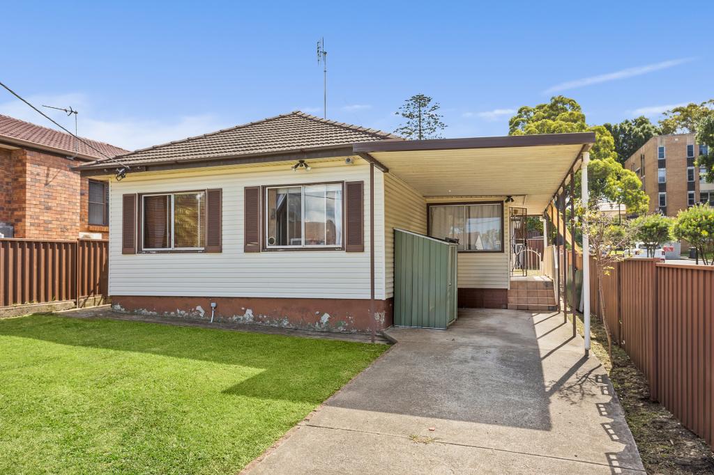 8 Todd St, Warrawong, NSW 2502