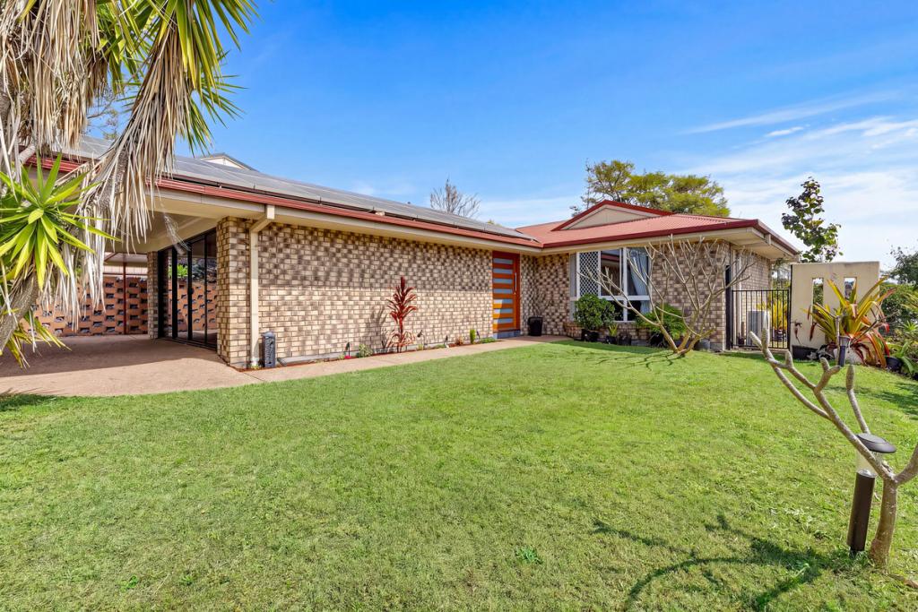 8 Pineneedle Ct, Oxenford, QLD 4210