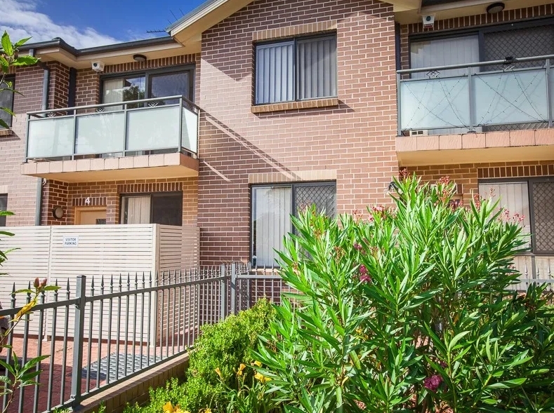 4/14 Valeria St, Toongabbie, NSW 2146