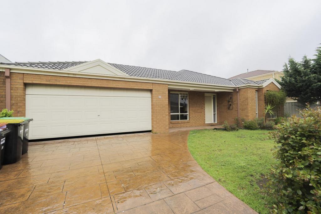 10 BREWESTER WAY, HILLSIDE, VIC 3037