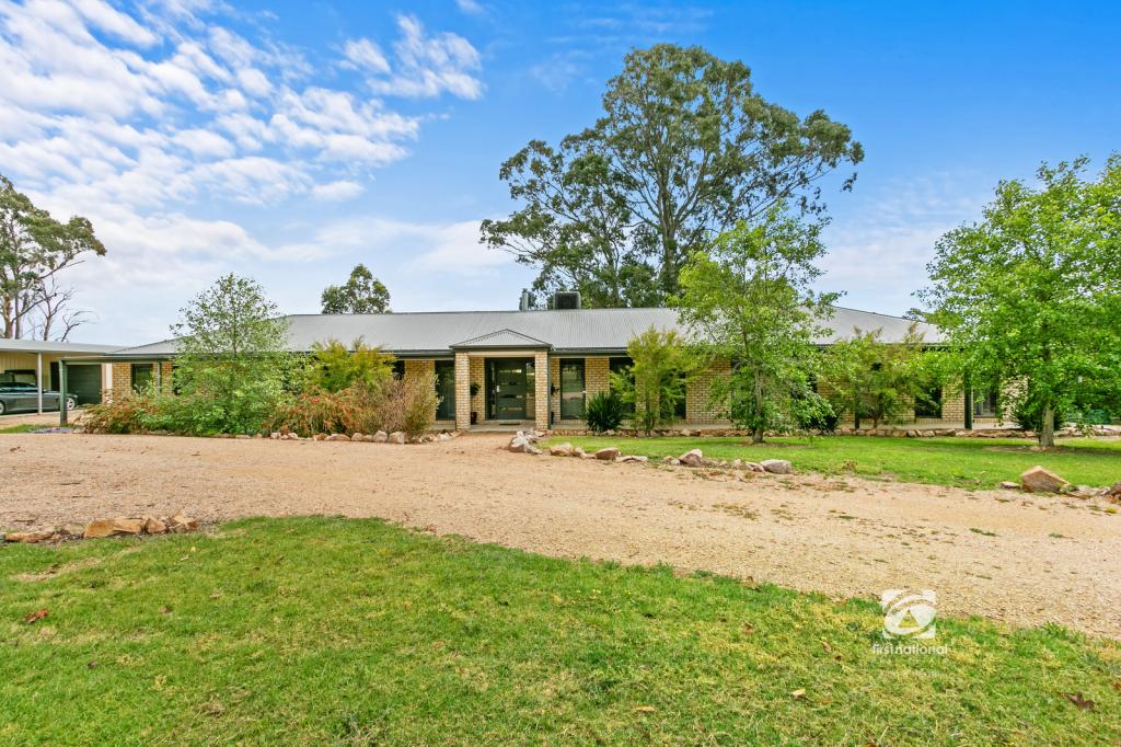 45 Landsman Dr, Nicholson, VIC 3882